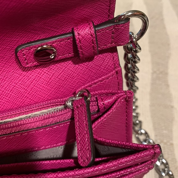 🥳 HP! 💞 MICHAEL KORS CHAIN WRISTLET PURSE - Picture 11 of 15